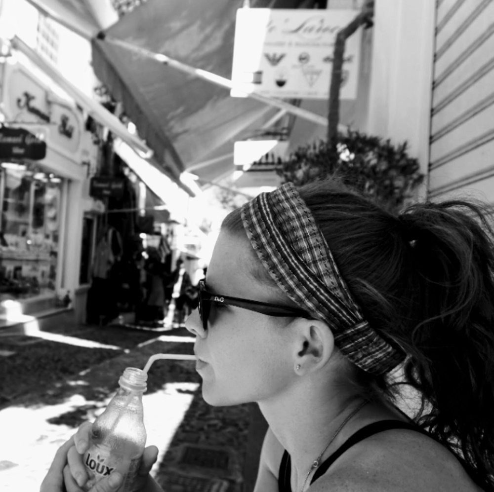 Meet your Posher, Caitlin